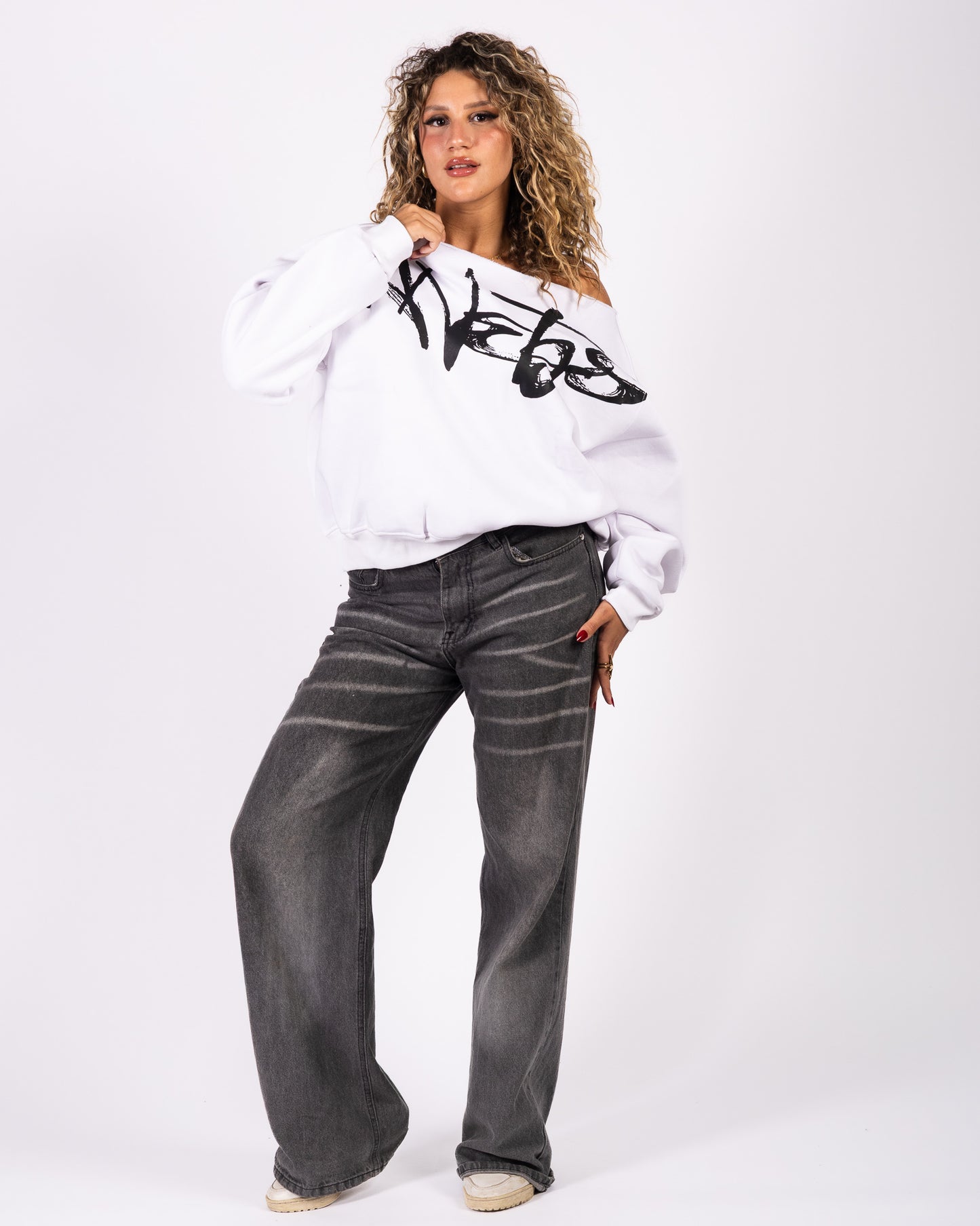 White Edition – Anetos Signature Off-Shoulder Anetos