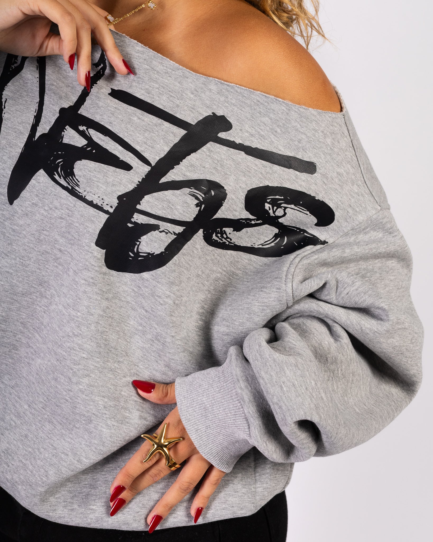 Grey Edition – Anetos Signature Off-Shoulder Anetos