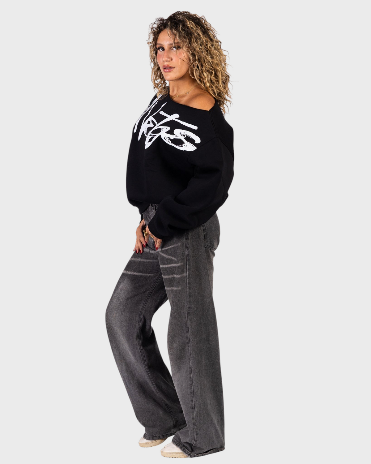 Black Edition – Anetos Signature Off-Shoulder Anetos