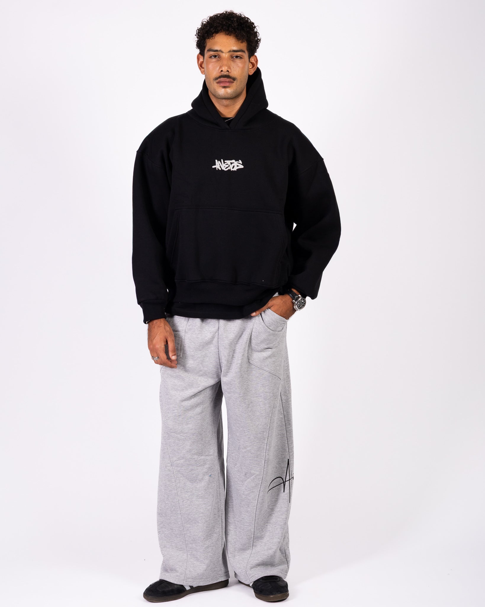 History Flow - Black Hoodie Anetos