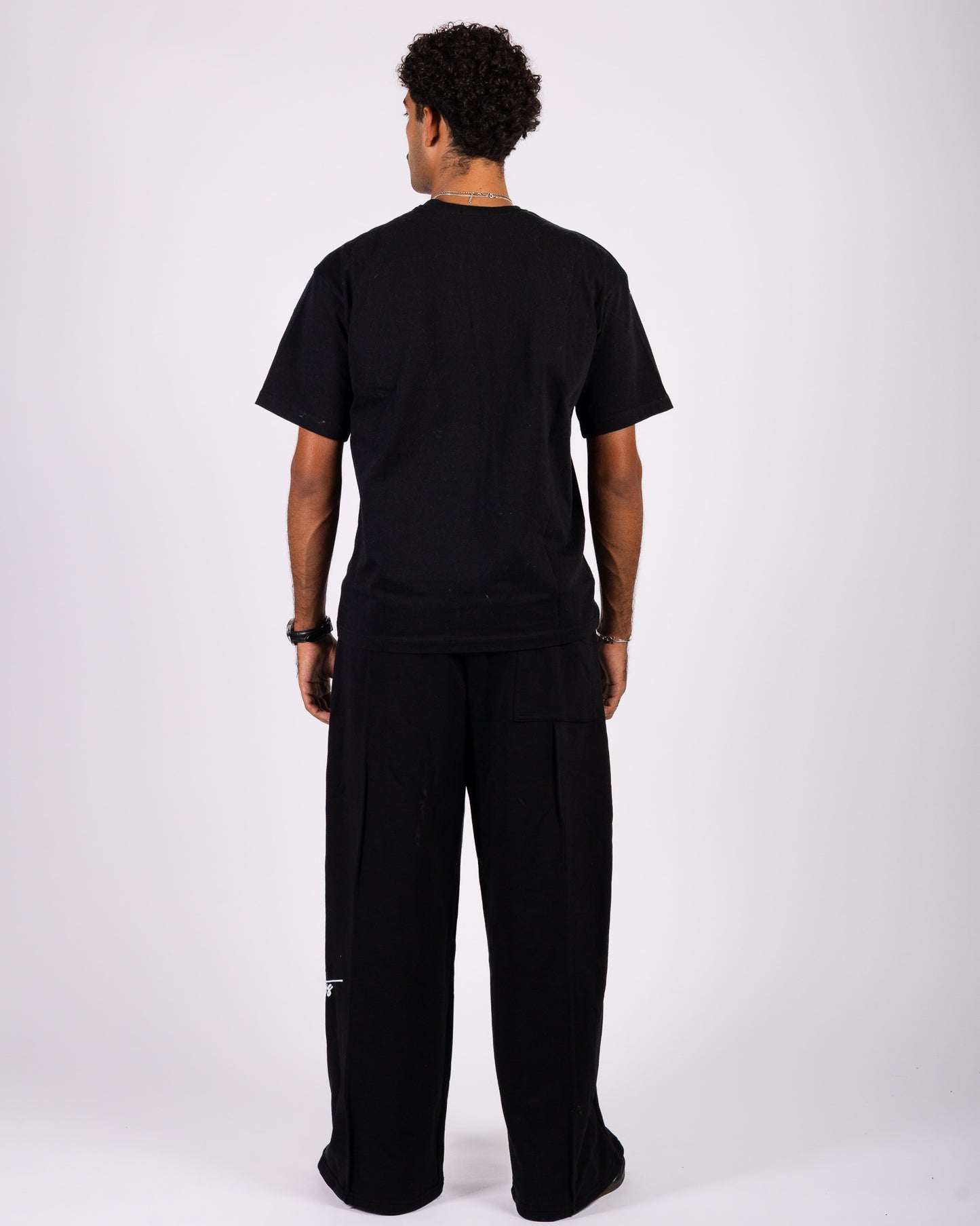Baseline Black Sweatpants Anetos