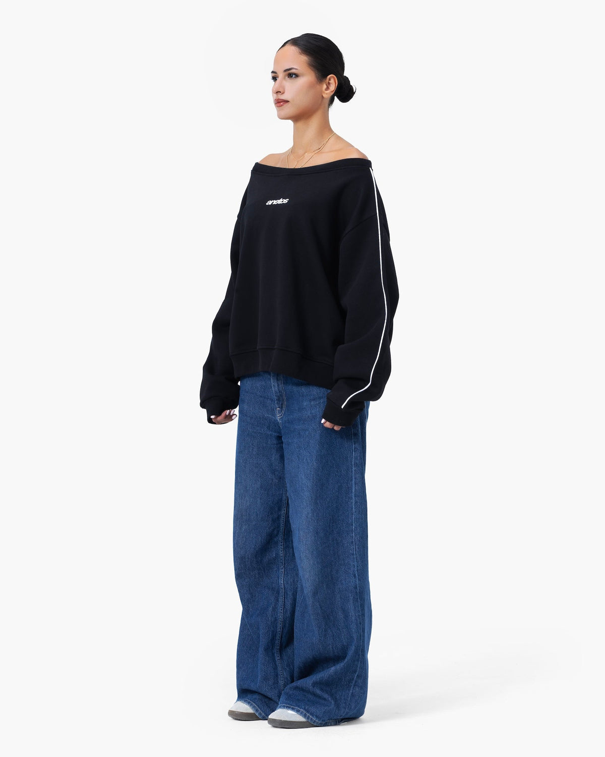 Sideflow Off-Shoulder Anetos